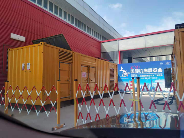 永善发电车出租-发电机无电压或电压太低怎么办?
