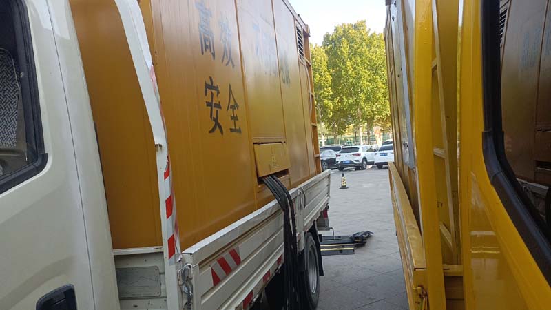 永善如何判断柴油发电机组和UPS电源的切换时间是否符合要求？