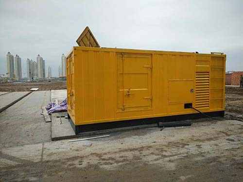 永善合同中关于乙方责任导致工期延误的赔偿标准应该如何制定？